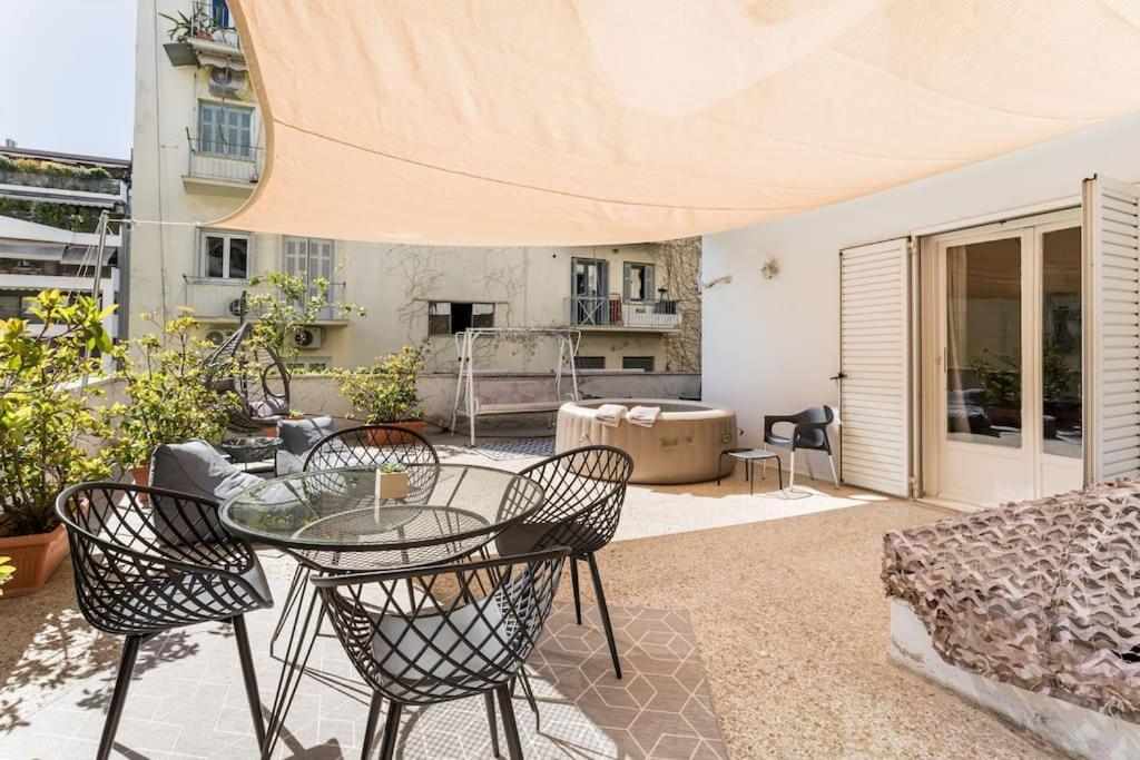 Amazing 3Bdr Apt With Unique Roof Garden In Plaka Athens Luaran gambar