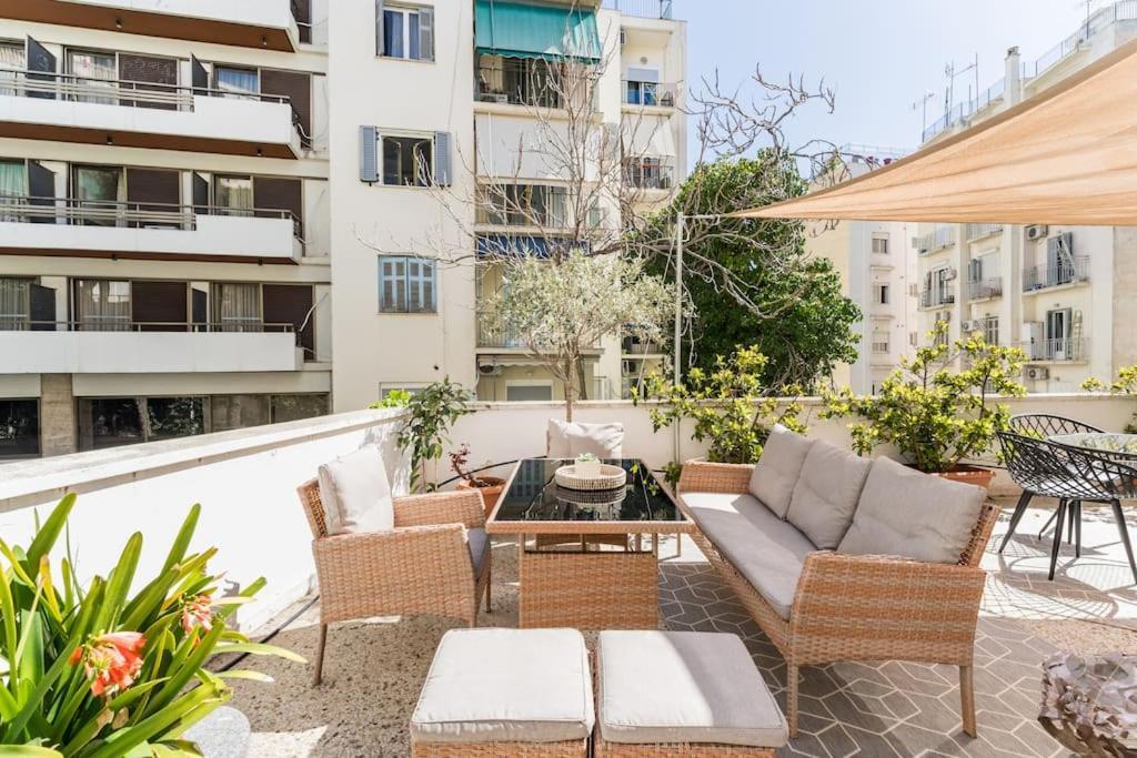 Amazing 3Bdr Apt With Unique Roof Garden In Plaka Athens Luaran gambar