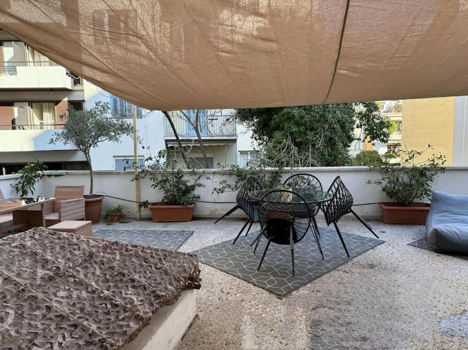 Amazing 3Bdr Apt With Unique Roof Garden In Plaka Athens Luaran gambar