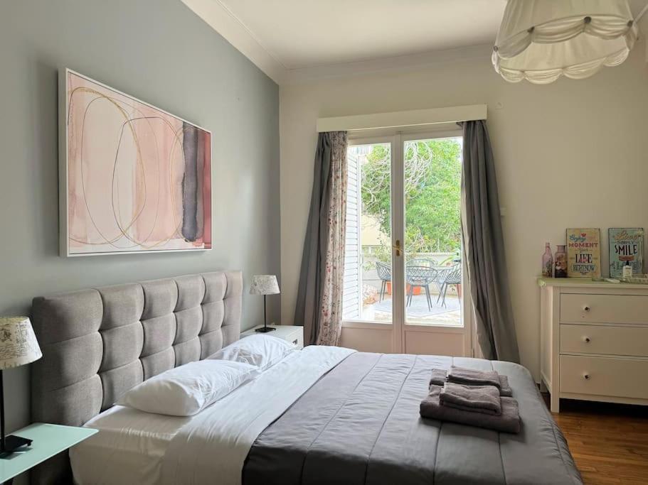 Amazing 3Bdr Apt With Unique Roof Garden In Plaka Athens Luaran gambar
