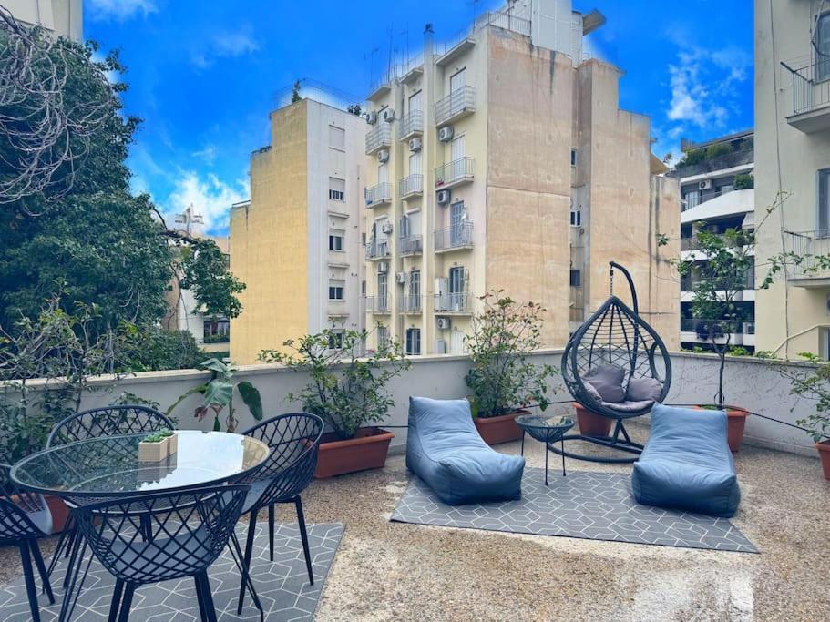 Amazing 3Bdr Apt With Unique Roof Garden In Plaka Athens Luaran gambar